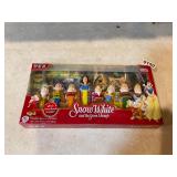Snow, White, and the seven dwarfs PEZ  collector