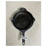 Pioneer Woman cast iron skillet