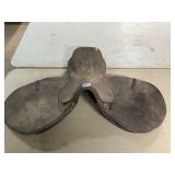 English Leather riding saddle