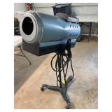 Altspot follow spotlight - rolling. Works