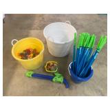 Outdoor water toys, and tubs