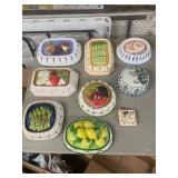 9 fruit/veggie wall hangers