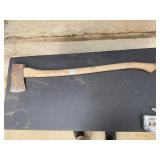 Single bit axe tool true temper