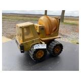 Vintage Buddy L cement truck toy
