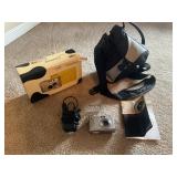 Gateway 5.25 Mp digital camera, cables all