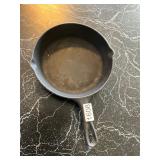 Lodge Cast iron skillet