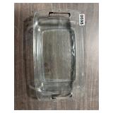 Pyrex glass baking dish