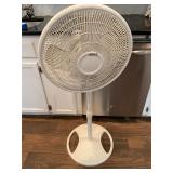 Galaxy white pedestal fan