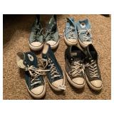 4 pair converse shoes.