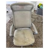 Rolling chair - rolls well- needs cleaned