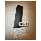 Sig Sauer 9 mm - 15 round mag