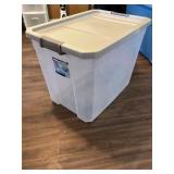 27 gallon tote with lid