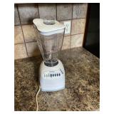 Osterizer 10 speed blender
