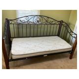 Day bed with mattress