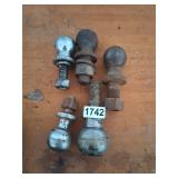 5 tow balls misc sizes