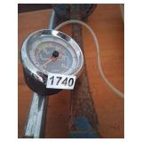 vintage vaccum mpg monitor and horns