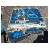 MIdian CB 77-104 in box