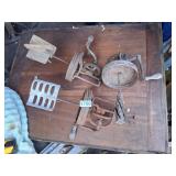 3 jar-mounted churn/whip mechanisms