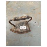 St. Louis cast iron sadiron