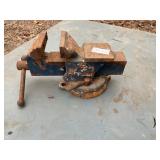 Blue table vise