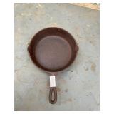 Cast iron skillet w Heat Ring