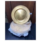 11 plastic gold charger plate plates