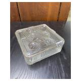 Large glass refrigerator dish with lid