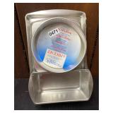 New four piece baking set