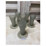 6 Tupperware parfait/sundae cups