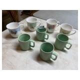 8 mugs, Green/butterfly