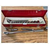 1/2 ï¿½ socket, break over, ratchet set
