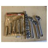 Ratcheting wrenches , crescents all