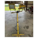 Dual tripod work light
