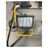 Single work light