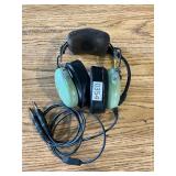 David Clark model H 10ï¿½13.4 aviation headphones