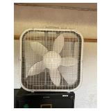 Lasko  box fan