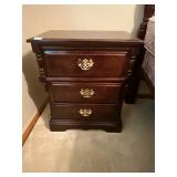 Beautiful 3 drawer nightstand