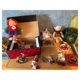 Assorted Christmas, lot decor and tote