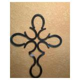 Metal horseshoe cross
