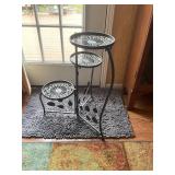 Light metal 3 tier plant stand