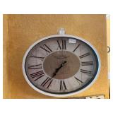 Hotel Westminster battery operated clock