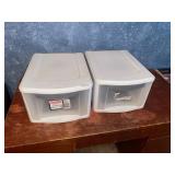 2 sterilite drawers