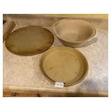 3 pampered chef stoneware items