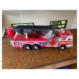 Fire truck ladder truck toy
