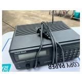 RadioShack AM/FM scanning receiver ï¿½ 200 channel