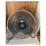 Lakewood 19ï¿½ high velocity fan