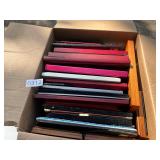 Box assorted picture frames