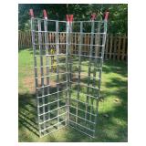 Folding aluminum loading ramps