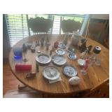 Lot assorted decor