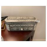 Brown / white box with flip top and drawer